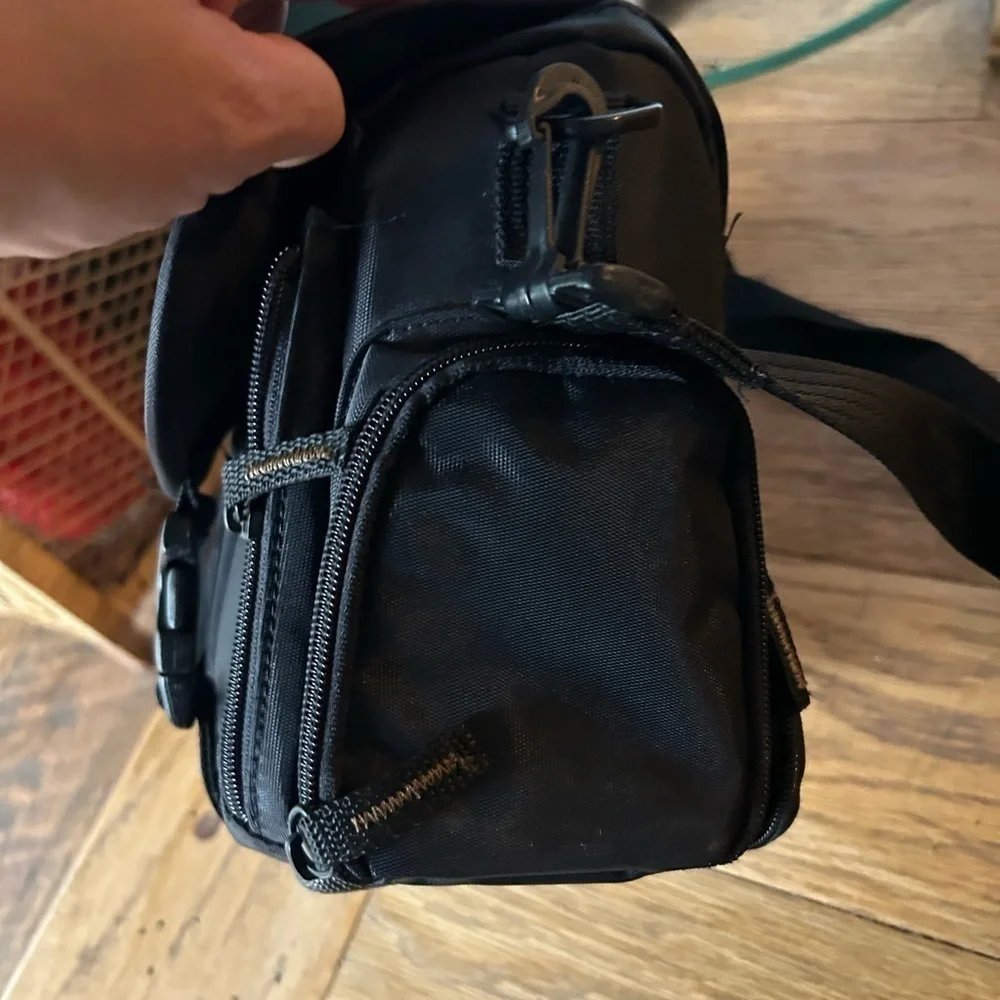 Targus CAMERA BAG VIDEO CAMERA BAG HOLDER CARRIER BLACK ADJUSTABLE - Picture 9 of 12